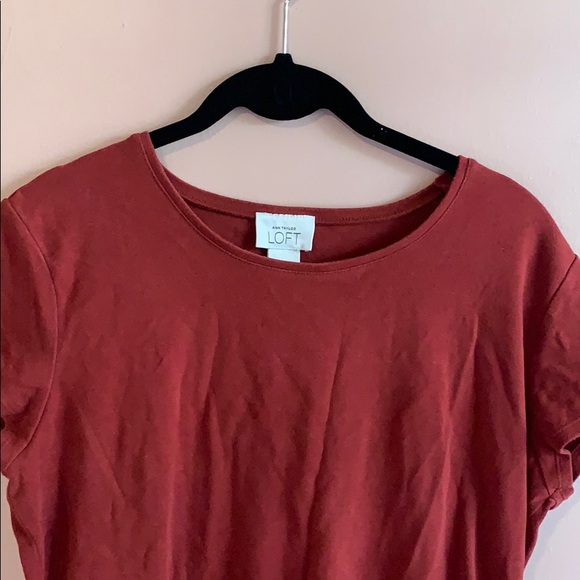 Red tee - Picture 2 of 3